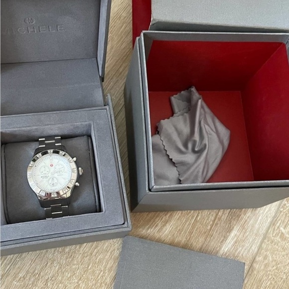 Michele Watch - Picture 10 of 12